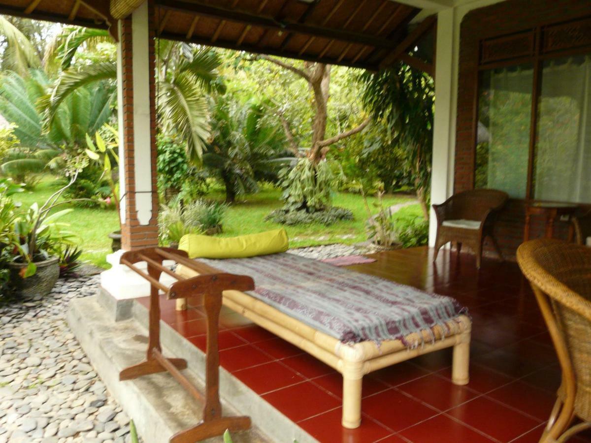Bali Sandat Tejakula Luaran gambar